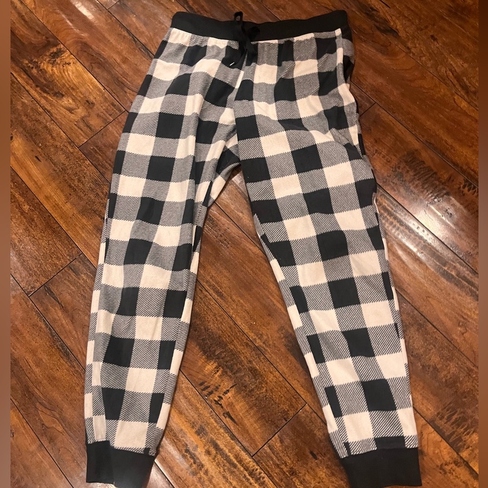 Aeropostale cuffed pajama pants